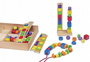 השחלת חרוזים לפי דגם השחלת חרוזים לפי דגם
